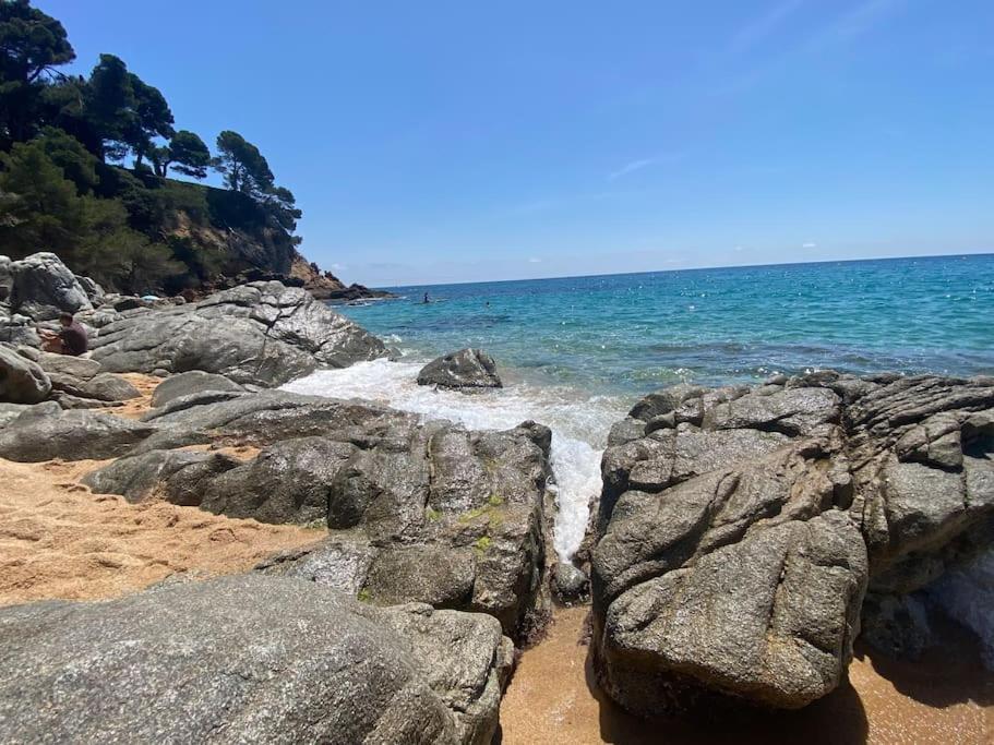 Apartamento Loft, Lloret De Mar Bagian luar foto