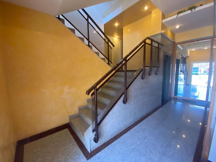 Apartamento Loft, Lloret De Mar Bagian luar foto