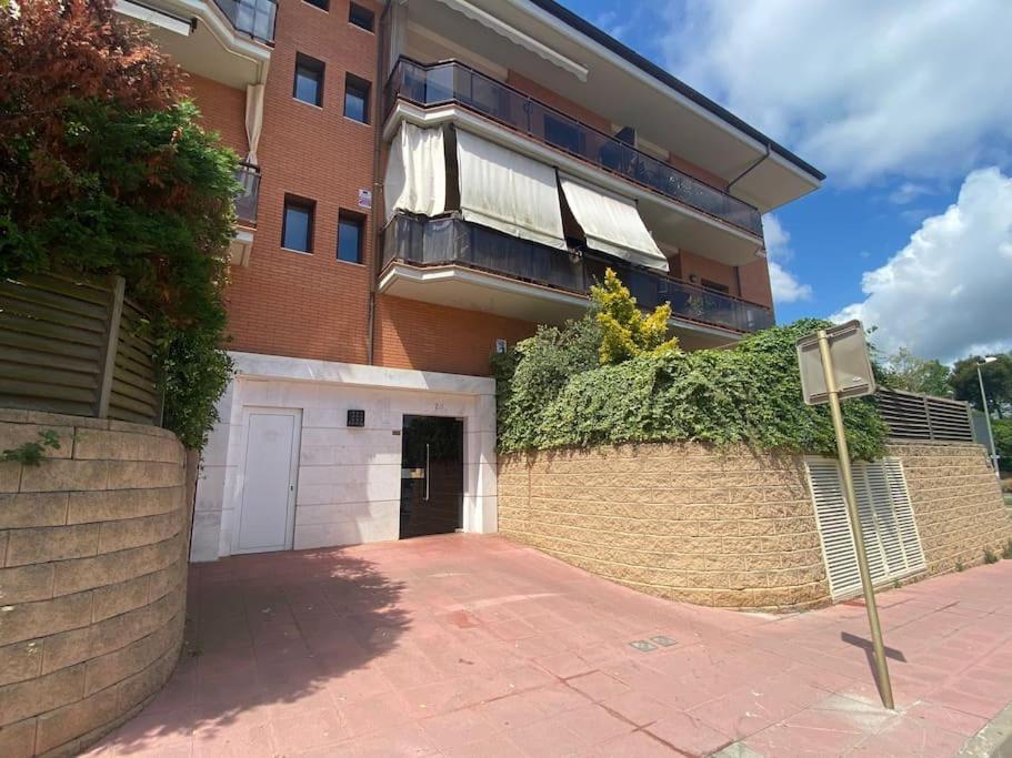 Apartamento Loft, Lloret De Mar Bagian luar foto