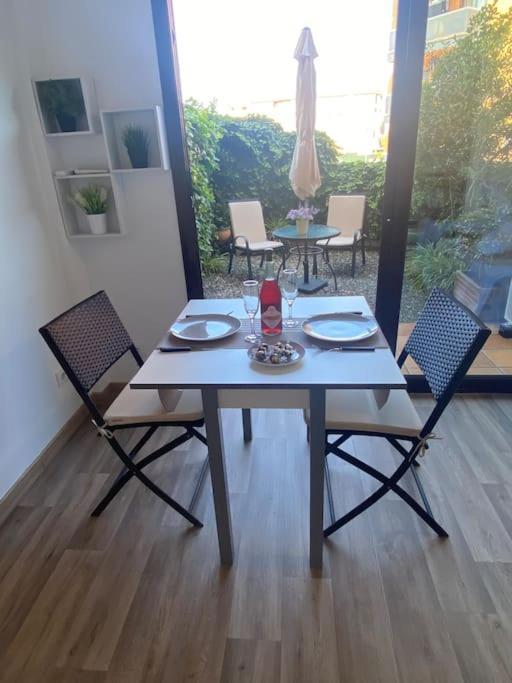 Apartamento Loft, Lloret De Mar Bagian luar foto