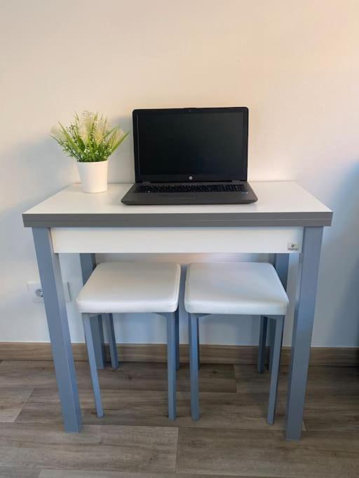 Apartamento Loft, Lloret De Mar Bagian luar foto