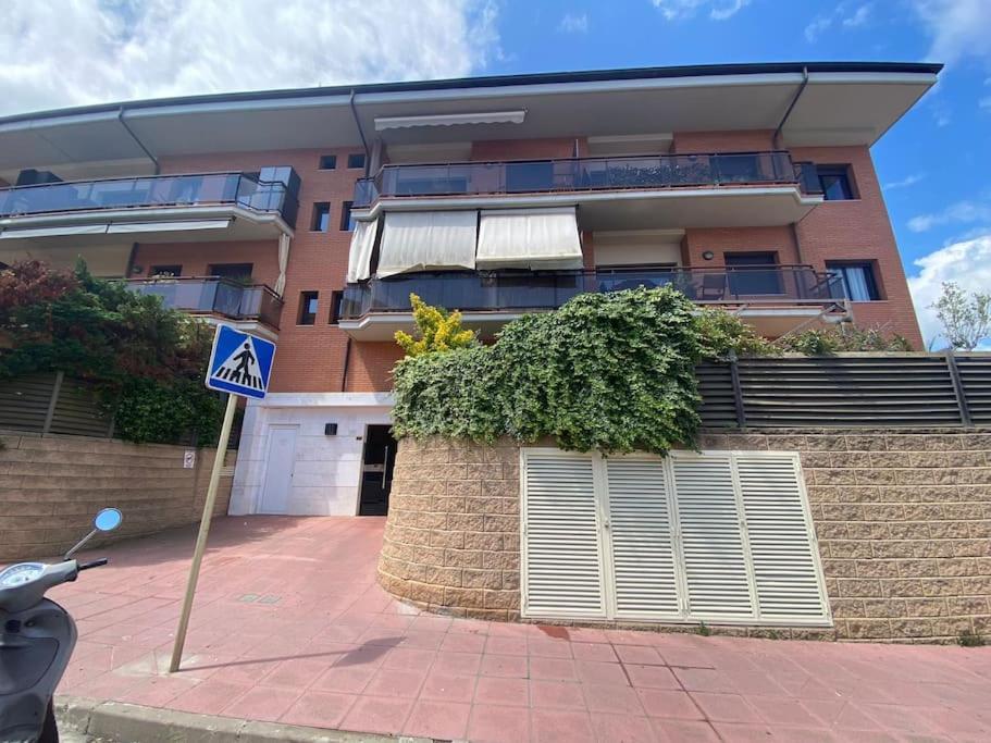 Apartamento Loft, Lloret De Mar Bagian luar foto