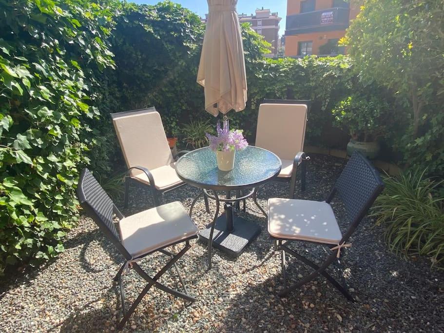 Apartamento Loft, Lloret De Mar Bagian luar foto
