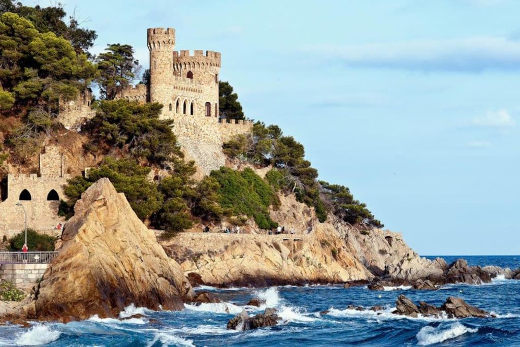 Apartamento Loft, Lloret De Mar Bagian luar foto